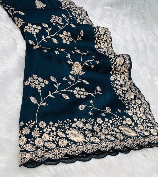Buy Latest New Zari-Pita Work Saree With Designer Cut Work Border