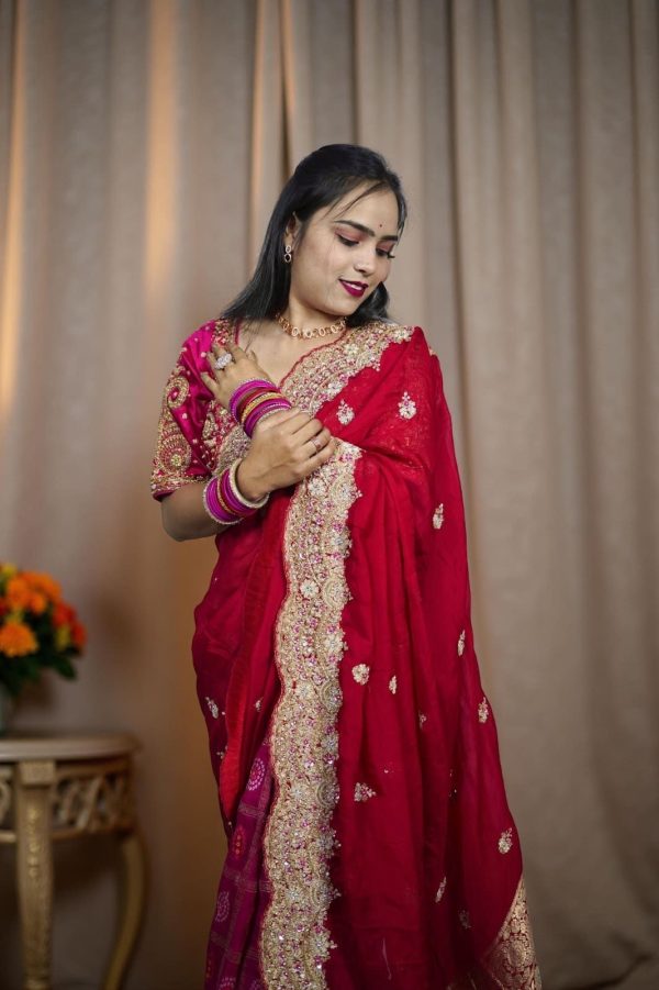 Buy New Designer Wedding Saree Perfect For New Bride - Image 5