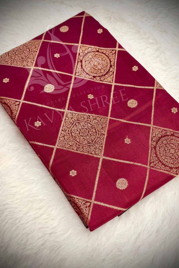 Regal Dark Wine Pure Banarasi Silk Saree with Rich Zari Border - Image 4