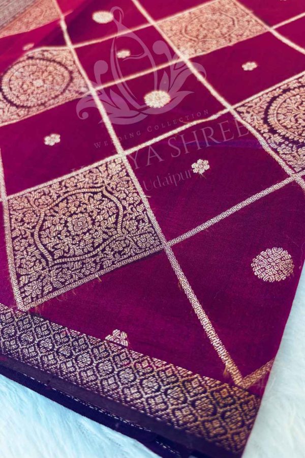Regal Dark Wine Pure Banarasi Silk Saree with Rich Zari Border - Image 6