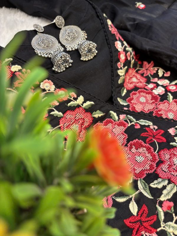 Black Mul Cotton Anarkali with Embroidered Floral Elegance